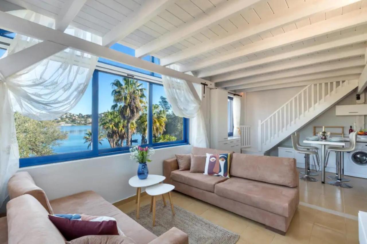 Govino Bay Luxury Beach Loft Apartment Danilia エクステリア 写真