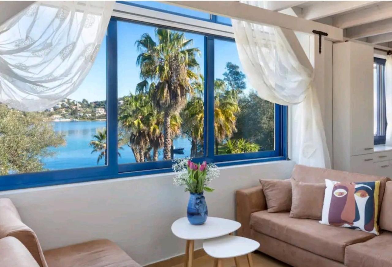 Govino Bay Luxury Beach Loft Apartment Danilia エクステリア 写真