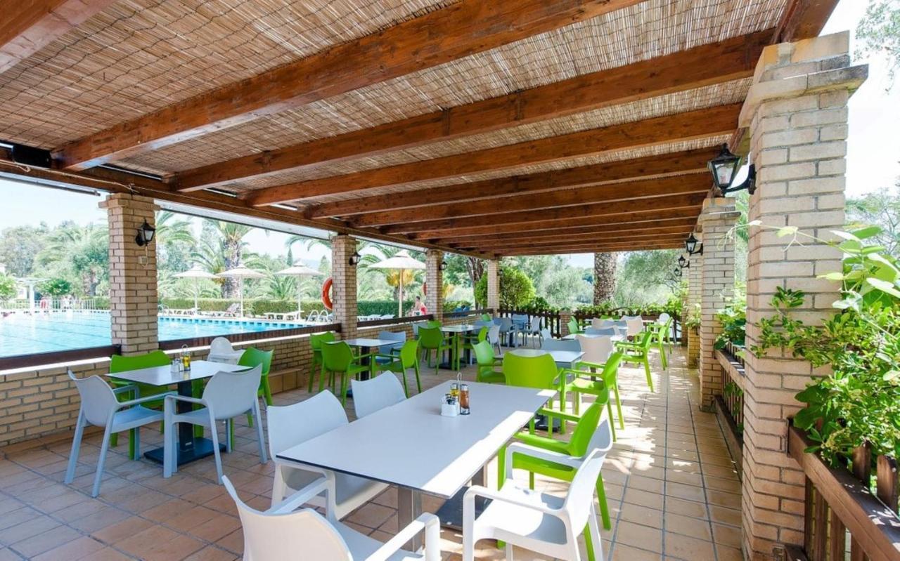 Govino Bay Luxury Beach Loft Apartment Danilia エクステリア 写真