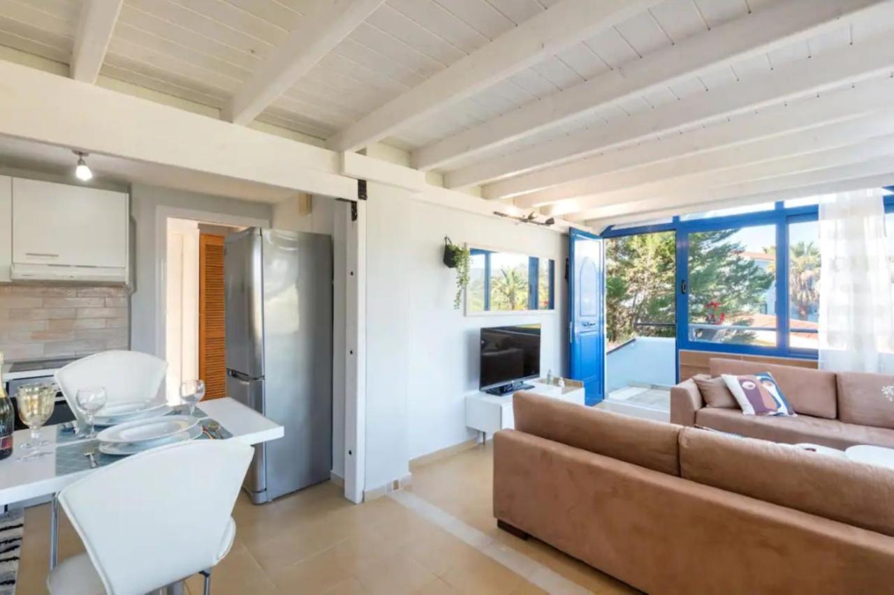Govino Bay Luxury Beach Loft Apartment Danilia エクステリア 写真