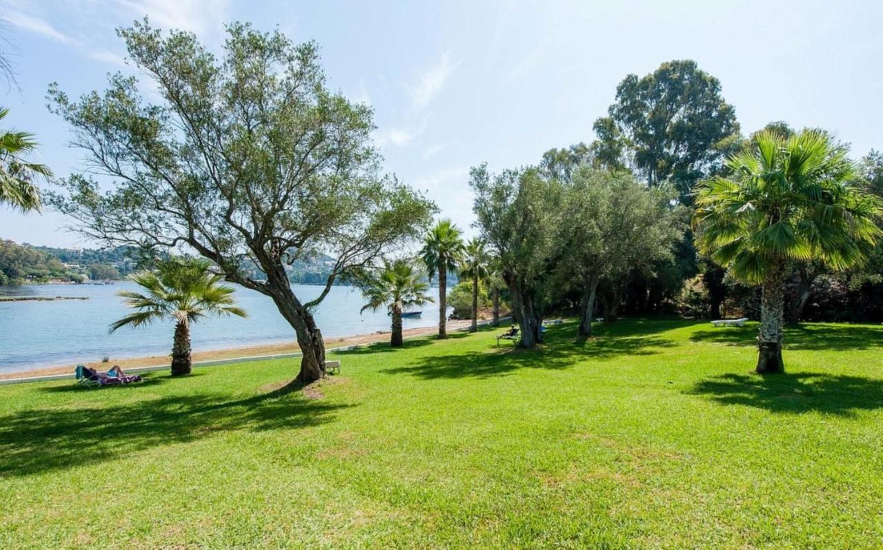Govino Bay Luxury Beach Loft Apartment Danilia エクステリア 写真