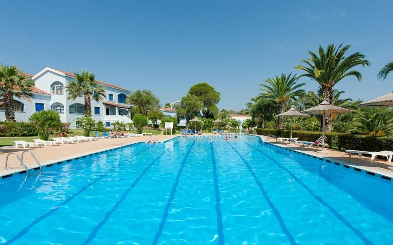 Govino Bay Luxury Beach Loft Apartment Danilia エクステリア 写真